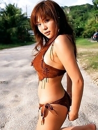 Yoko Matsugane with gigantic assets loves photo sessions