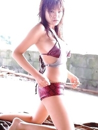 Yoko Matsugane with immense cans shows curves in lingerie